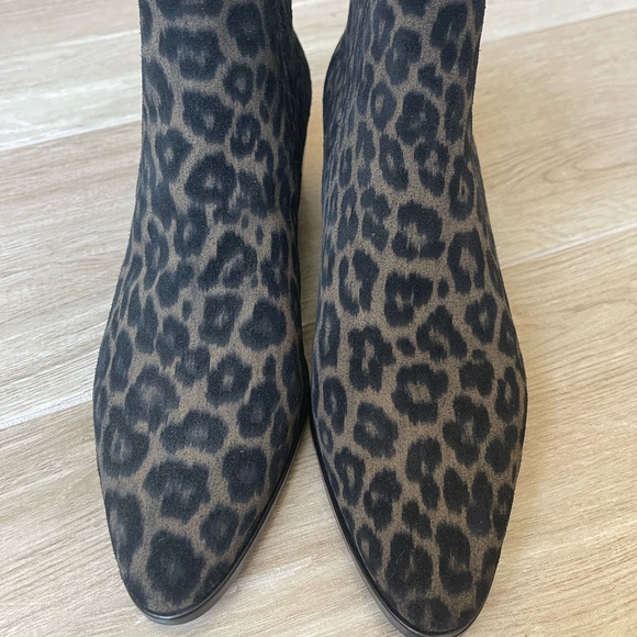 Rag & bone “Rover” Chelsea Leopard Print Suede Booties - Picture 7 of 12